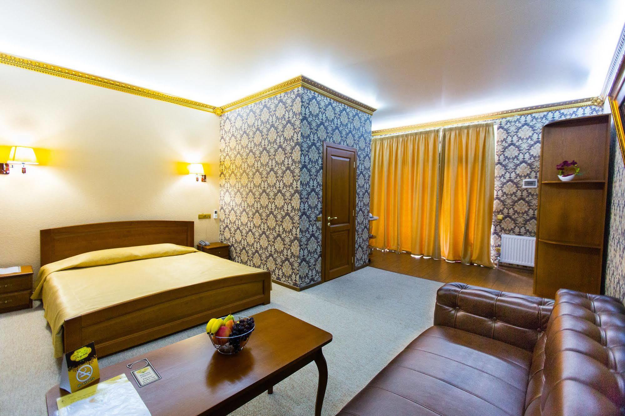 Apart Hotel Clumba Odessa Ngoại thất bức ảnh